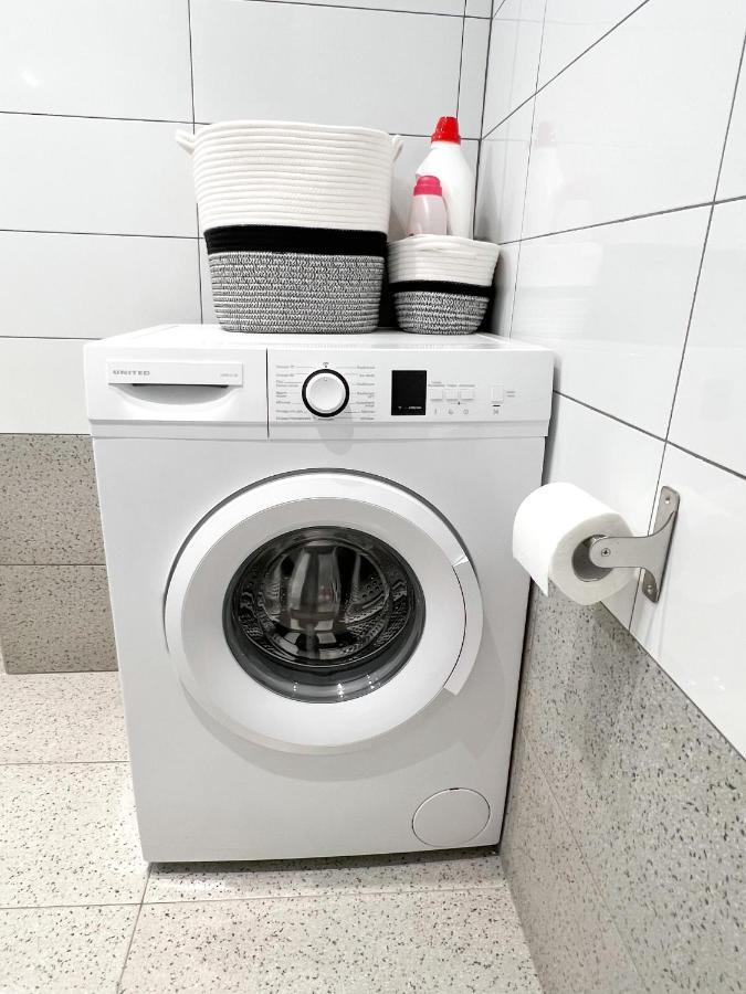 Comfy 2 Bdr Apt In Petralona - Next To Metro أثينا المظهر الخارجي الصورة